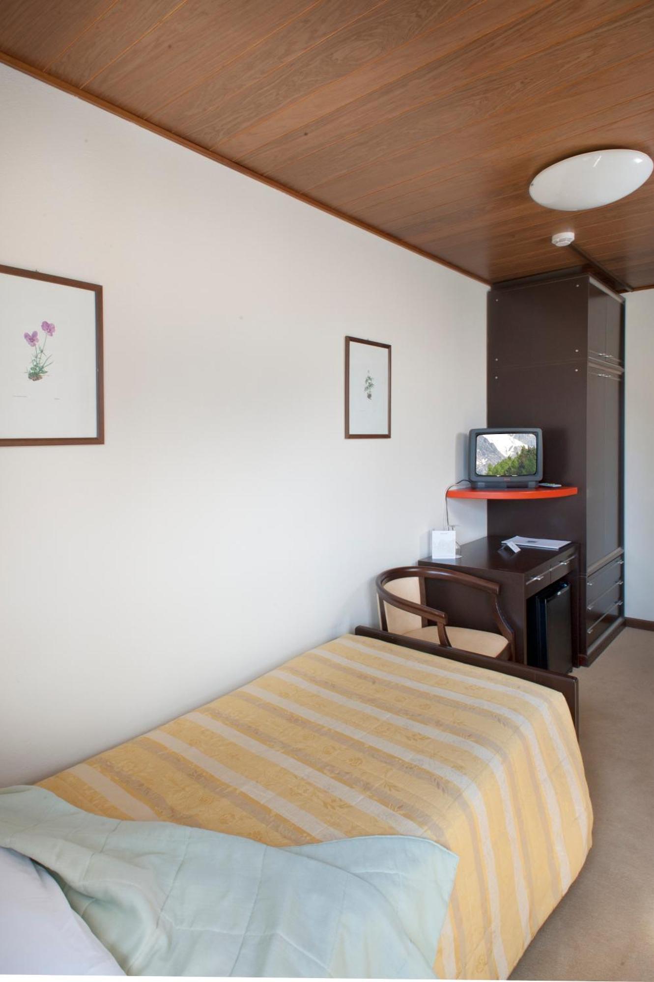 Hotel Mirella Ponte Di Legno Habitación foto